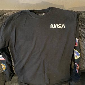 NASA Tee Long Sleeve